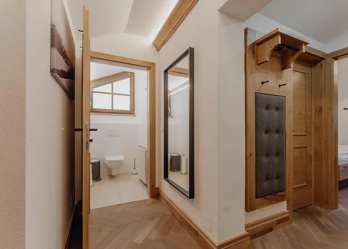 恩赛格之家斯拉德明公寓